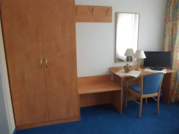 Hotel Zur Altstadt Celle Ngoại thất bức ảnh